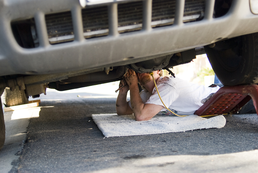 jerm fixes the jeep