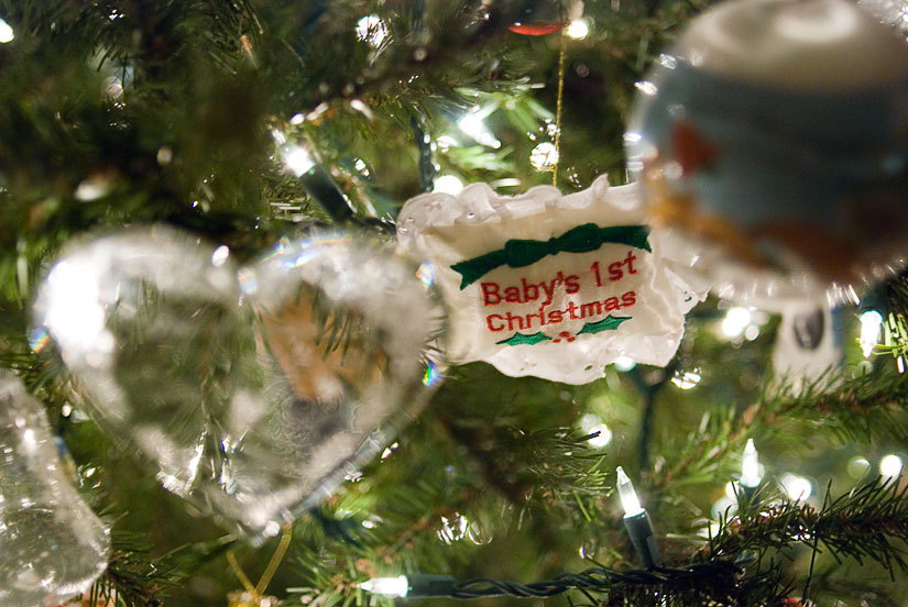 20101222_various_0006 george's baby's first christmas ornament