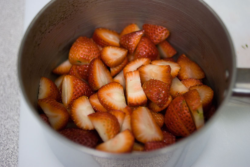 sliced strawberries for the sauce