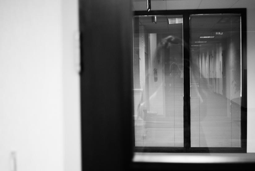 20110922_various_0002 self-portrait in an office building