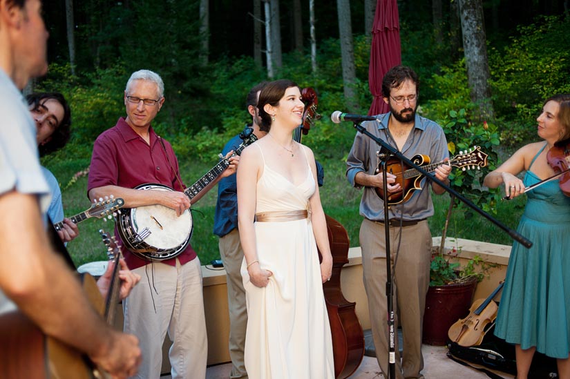 bride singing with hollertown