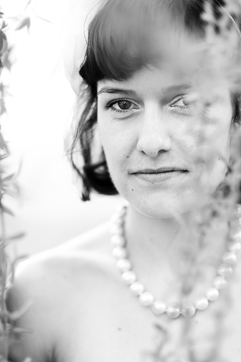 emilie-zack-wedding_083 gorgeous bride in black and white