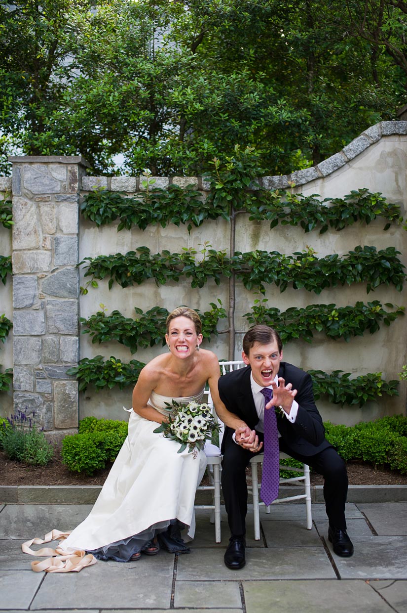 hilarious wedding photography