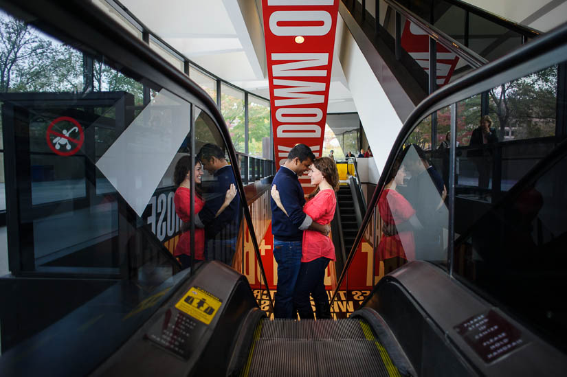 engagement photos at hirshhorn museum