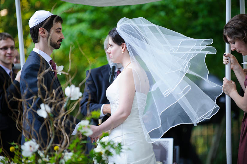 jewish wedding ceremony at gertrude's in baltimore