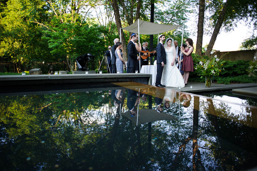 creative wedding photography at baltimore museum of art