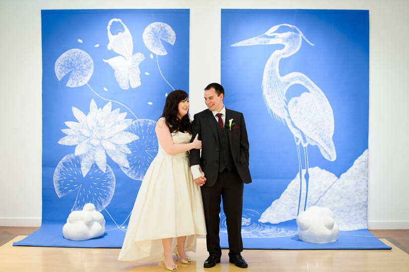 wedding portraits in a washington dc art gallery
