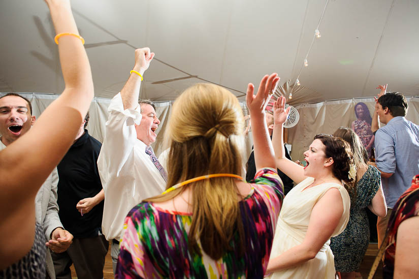 bride and her dad partying at charlottesville wedding