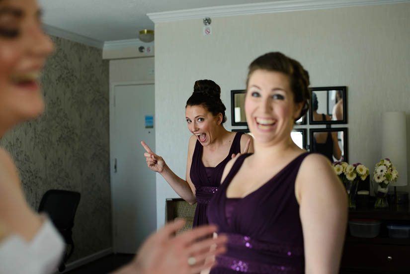 getting ready at the Crowne Plaza Crystal City wedding