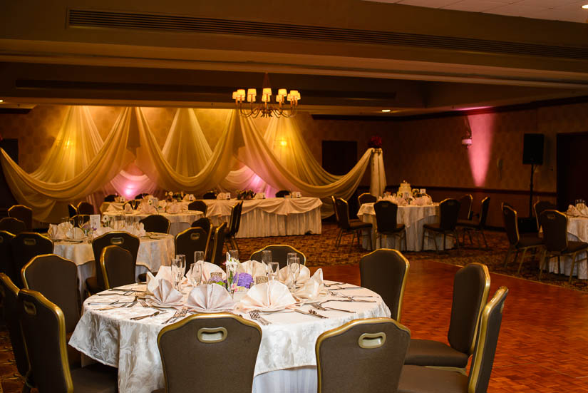 Crowne Plaza Crystal City wedding decor
