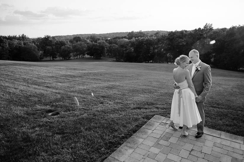 wedding portraits at sunset crest manor