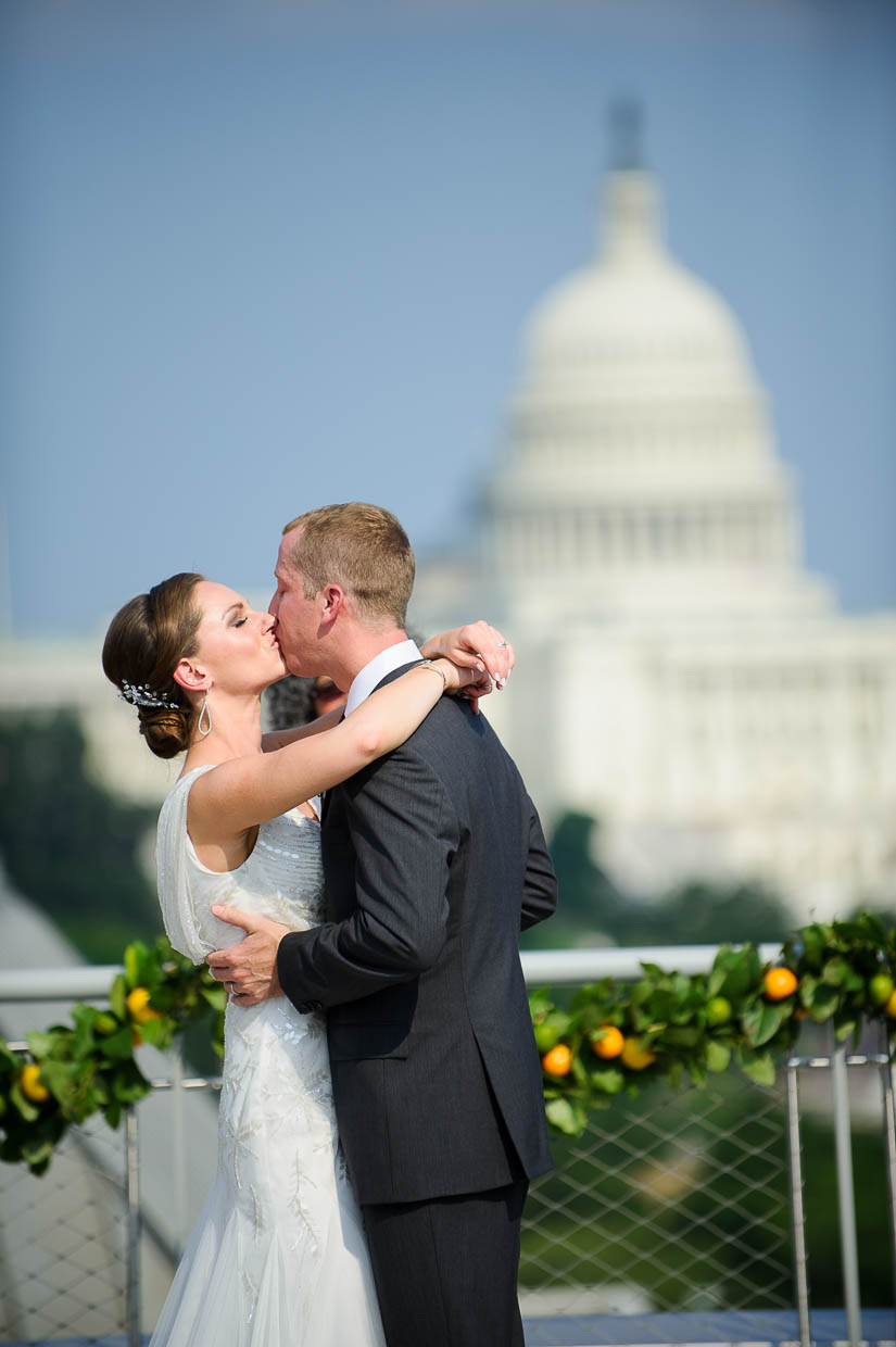 Newseum-wedding-photography-16