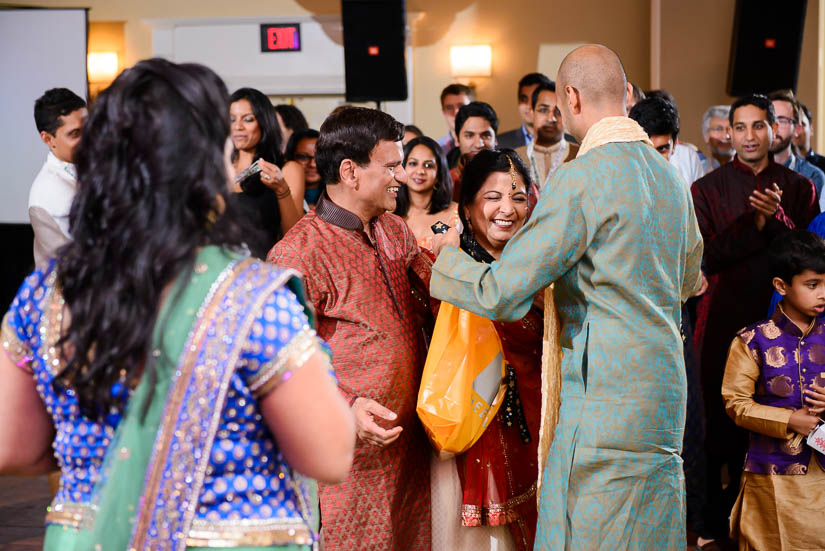 riverside-on-the-potomac-indian-wedding-17