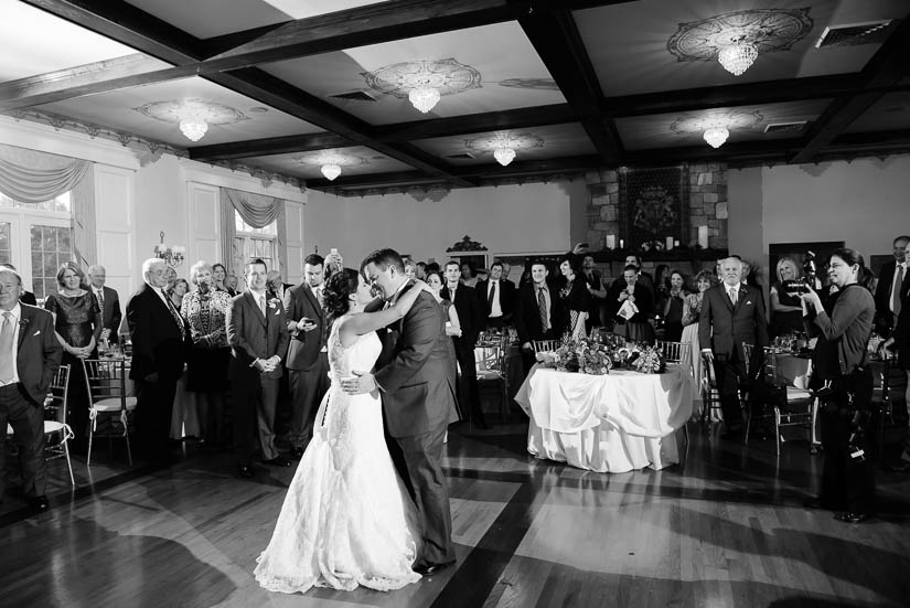 Black-Horse-Inn-wedding-photos-31