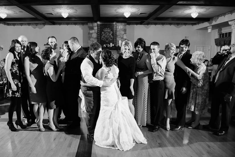 Black-Horse-Inn-wedding-photos-35